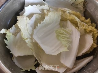 红虾烧白菜步骤1