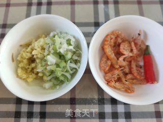红虾烧白菜步骤3