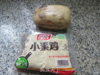 莲藕烧小素鸡步骤1
