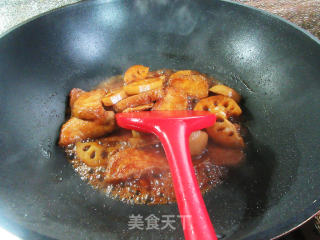 莲藕烧小素鸡步骤13