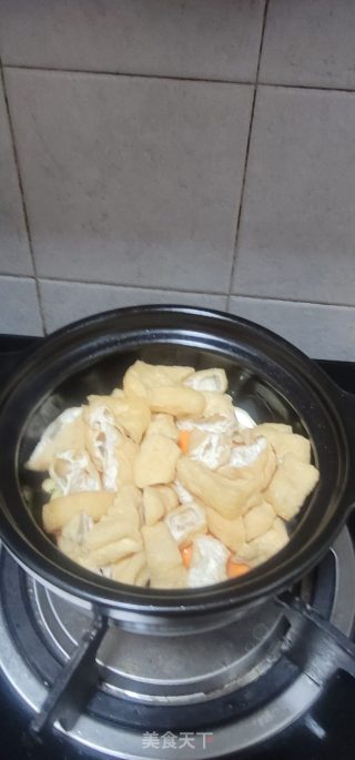 油豆腐肉片煲步骤7
