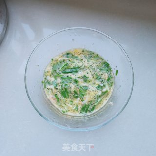 虾皮韭菜炒鸡蛋步骤5