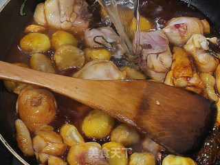 栗子烧鸡腿步骤9