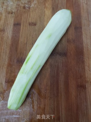 丝瓜炒蘑菇步骤1