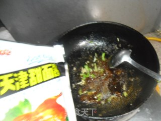 酱炒肉丝步骤8