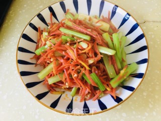 胡萝卜炒芹菜步骤11