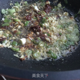 青椒肉丝盖饭步骤6