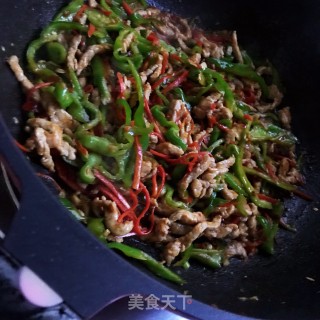 青椒肉丝盖饭步骤9