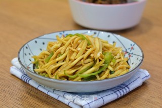 辣椒炒茭白步骤7