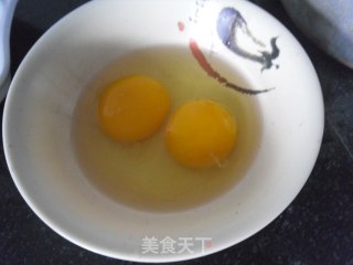 鸡蛋烧豌豆步骤2