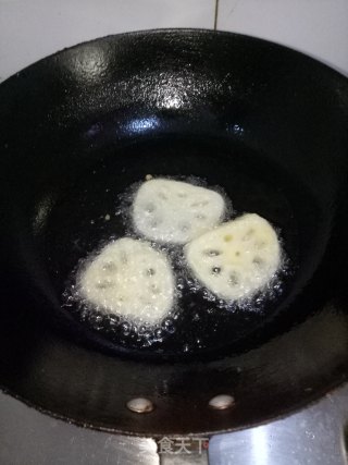 酥炸藕片步骤5