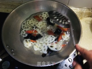 家常藕片步骤1