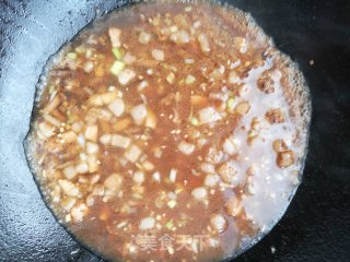 酱烧肉丁豆腐步骤7