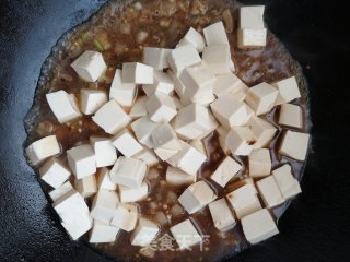 酱烧肉丁豆腐步骤8