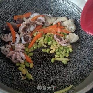 鸡爪章鱼炒毛豆步骤19
