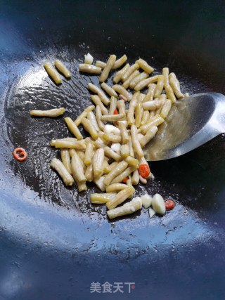 辣炒酸豆角步骤4