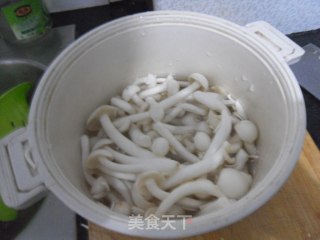 虾仁白玉菇步骤2