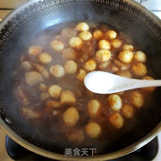 五花肉烧虎皮鹌鹑蛋步骤7