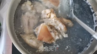酱香烤猪蹄步骤1