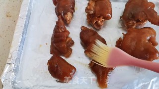 酱香烤猪蹄步骤9