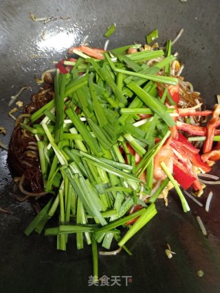 豆芽鸡蛋炒粉条步骤15