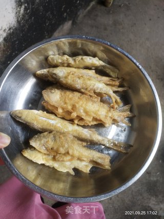 香酥炸鱼步骤6