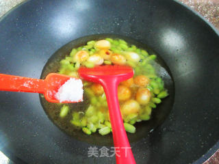 虎皮鹌鹑蛋烧毛豆步骤8