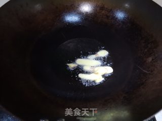 啤酒炖碎碎土鸡步骤1