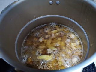 啤酒炖碎碎土鸡步骤6