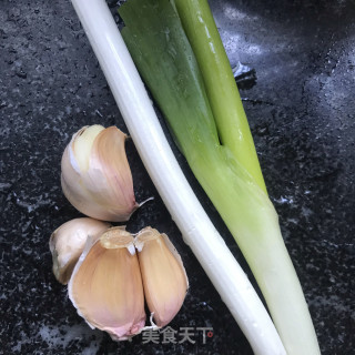 核桃油炒西葫芦步骤1