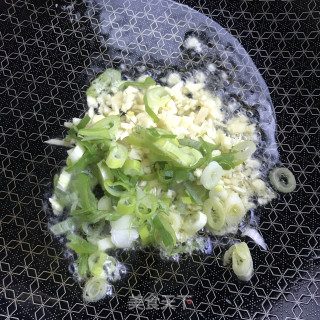 核桃油炒西葫芦步骤6