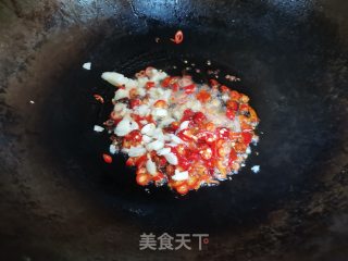 韭菜炒牛百叶步骤4