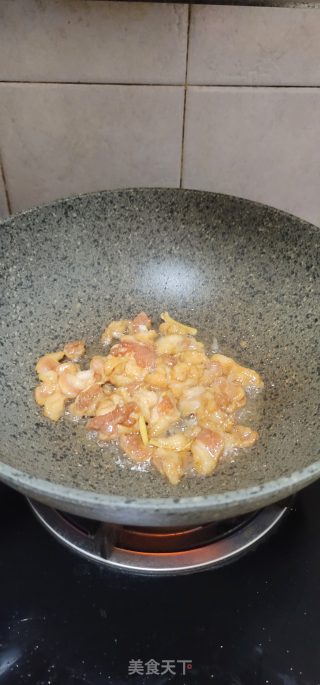 肉片炒藕条步骤5
