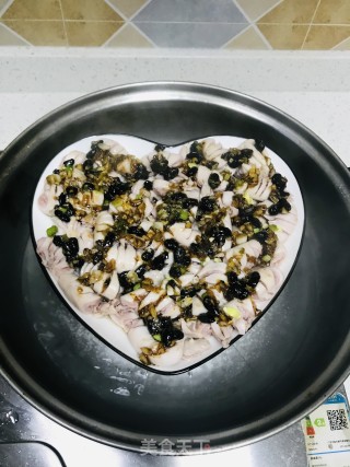 豆豉蒸花肠步骤8