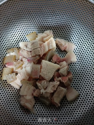 毛豆烧五花肉步骤1