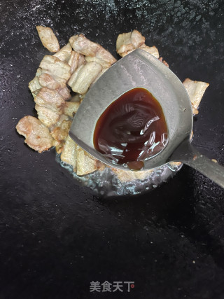 莲藕青椒炒五花肉步骤6