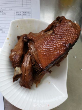 莲藕酸梅烧鸭步骤12