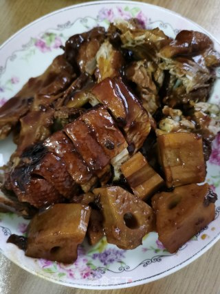莲藕酸梅烧鸭步骤15