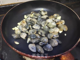 紫苏炒蚬步骤2