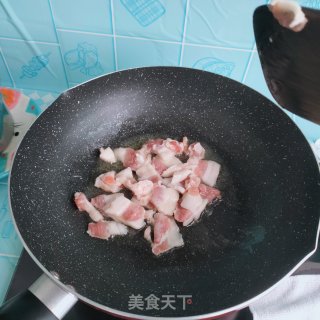 五花肉炒佛手瓜步骤7