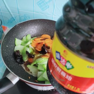 五花肉炒佛手瓜步骤11