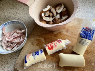 鲜菇汁烩蛋豆腐步骤2