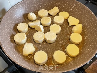 鲜菇汁烩蛋豆腐步骤5