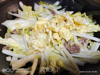 鸡蛋白菜梗炒肉片步骤5
