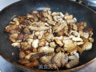 扁豆花菜炒肉步骤4