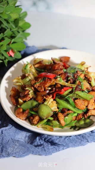 扁豆花菜炒肉步骤11