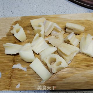 莲藕肉丸步骤1
