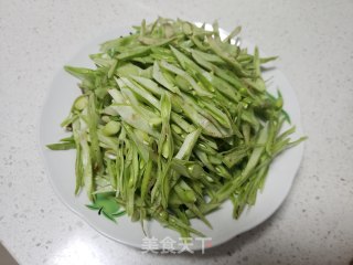 尖椒炒眉豆步骤4