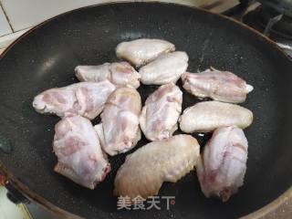 胡萝卜烧鸡中翅步骤2