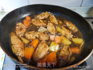 胡萝卜烧鸡中翅步骤6